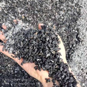 6-9毫米黑色砾石大型园林铺路工程水磨石子黑碎石